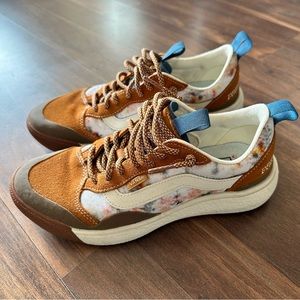 Vans Ultra Range XO Shoes